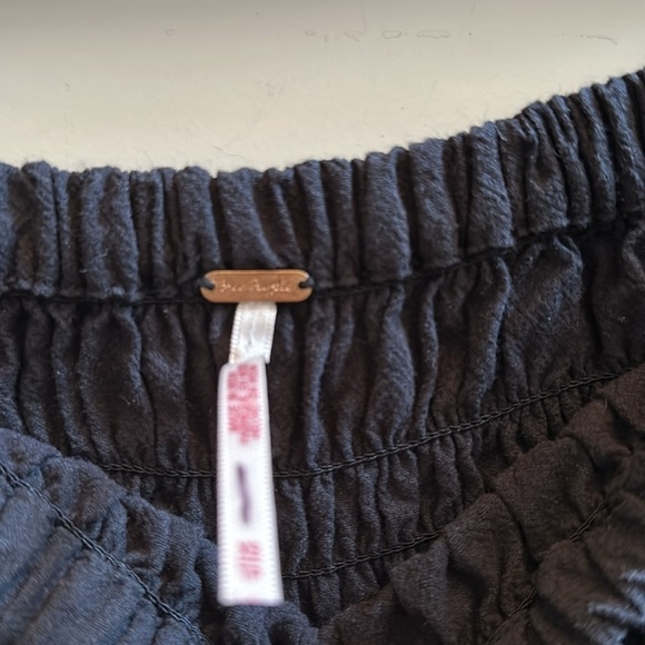 Free People All The Things Skirt FREE-EST Black SzXS - Picture 4 of 6